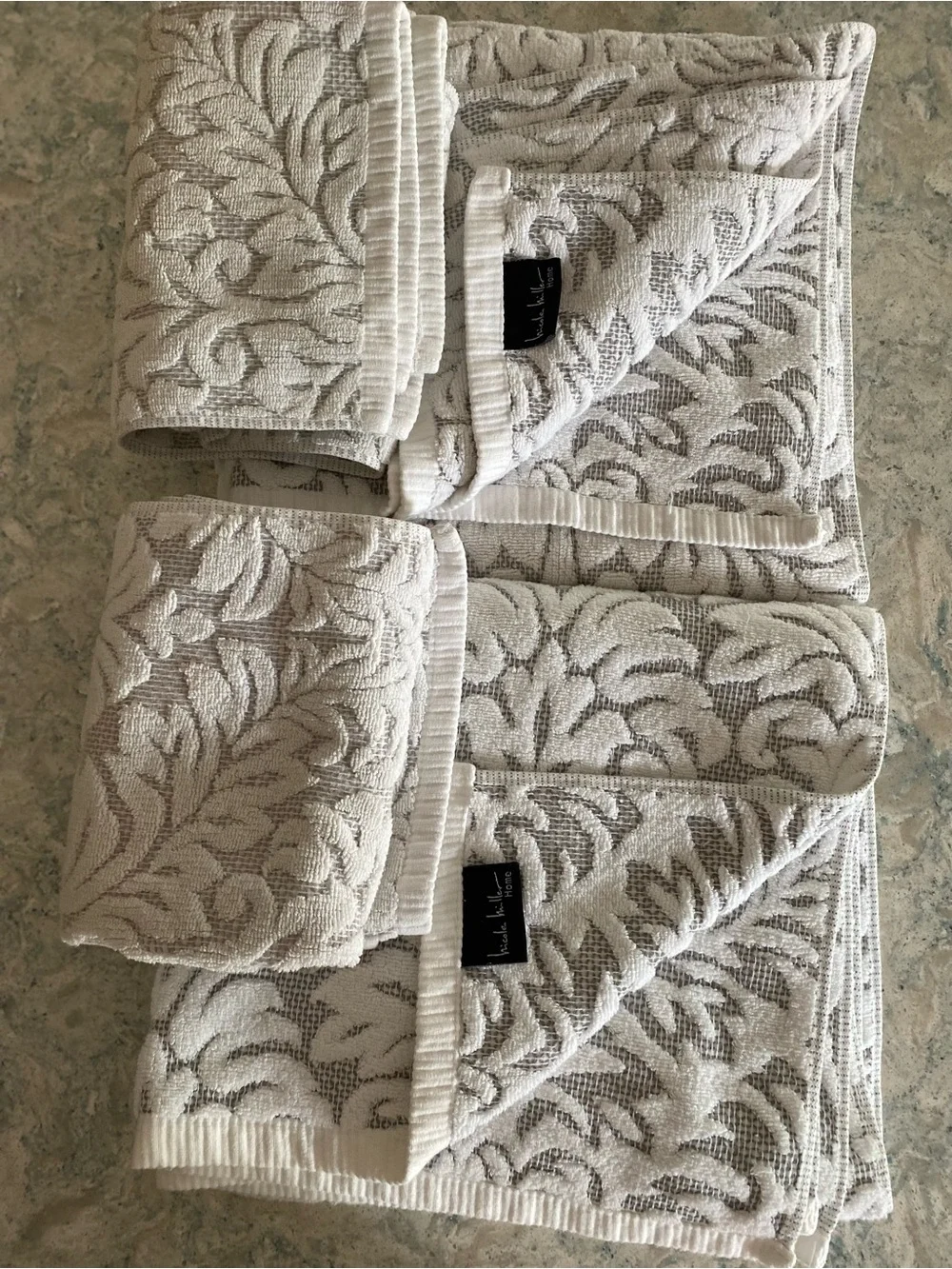 Nicole Milker Neutral Leaf Jacquard Bath Towel Set